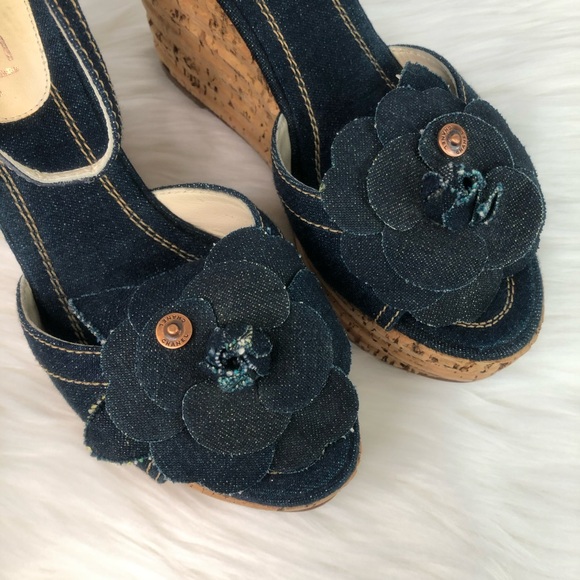 Authentic Chanel denim wedges heels - Picture 4 of 8